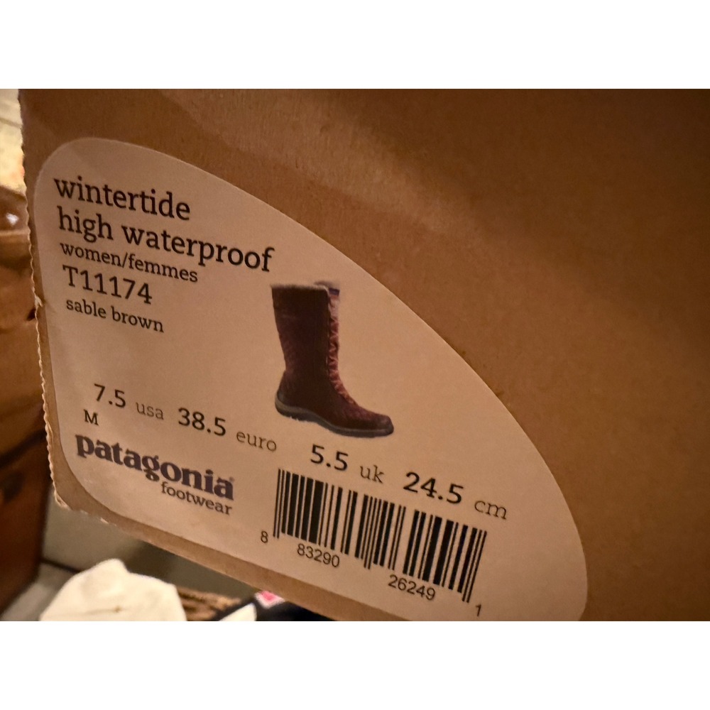 Patagonia Wintertide High Boots NWOT Brown Sable Quilted Faux Fur Waterproof 7.5 - Picture 9 of 9
